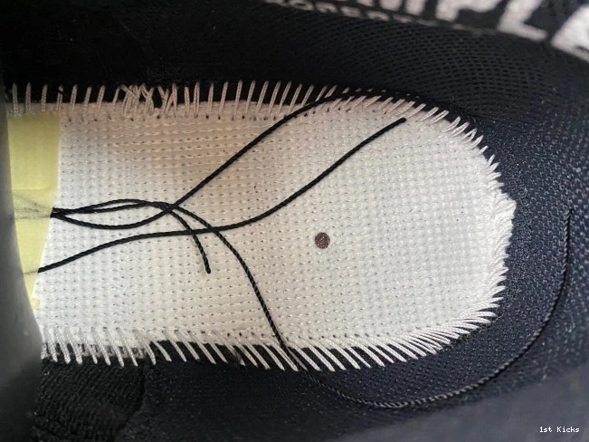 1st Kicks Shoes Rio FN0344-001 Jordan J 3 Air x Balvin 0704